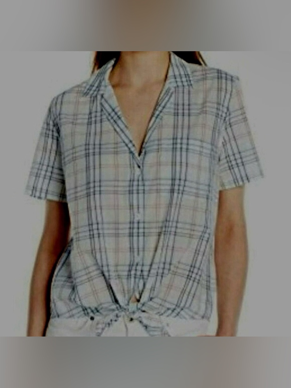 Equipment White and Gray Plaid Short-Sleeve Button-Down Shirt